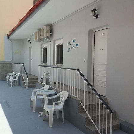 Roses Studios Nea Moudania Ngoại thất bức ảnh